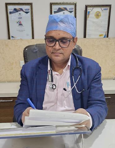 Dr Rajneesh Kumar Chaturvedi